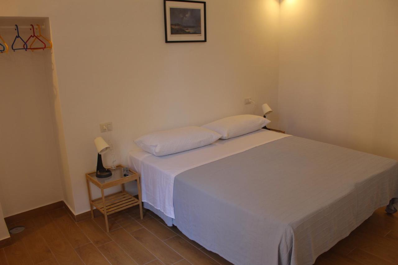 Bed and Breakfast Casa Laura Oliva Mancini à Naples Extérieur photo
