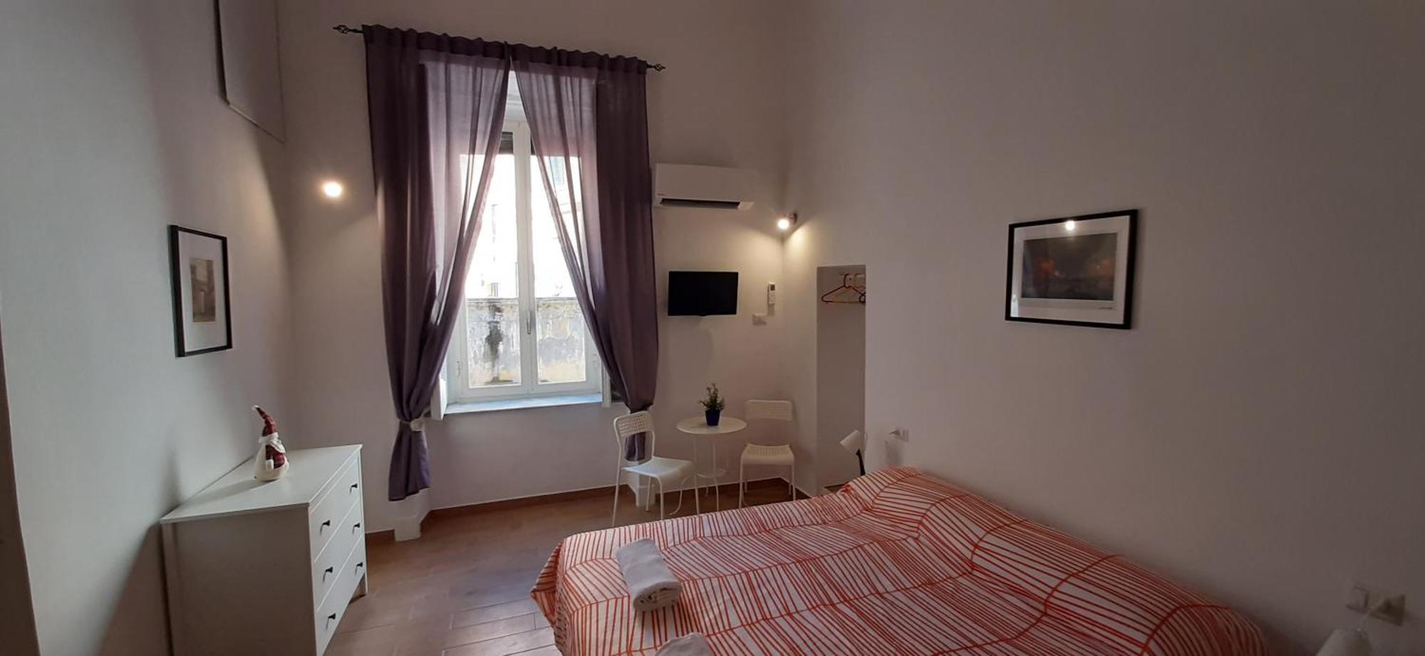 Bed and Breakfast Casa Laura Oliva Mancini à Naples Chambre photo