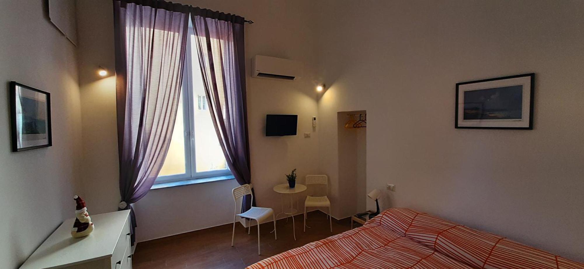Bed and Breakfast Casa Laura Oliva Mancini à Naples Chambre photo